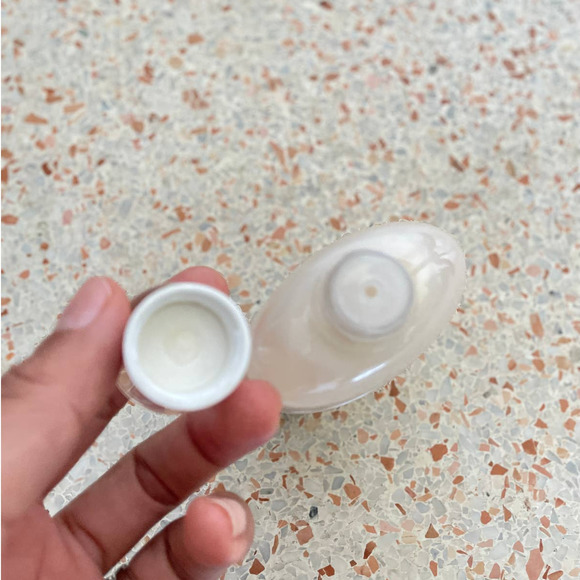 Guerlain Shalimar Body Lotion - Picture 3 of 4